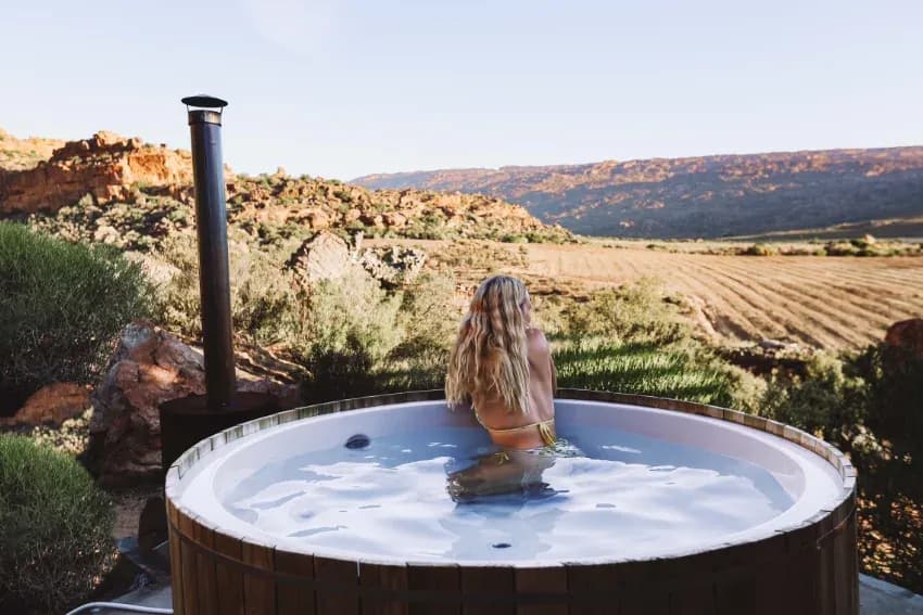 Wood-fired hot tub at AfriCamps at De Pakhuys