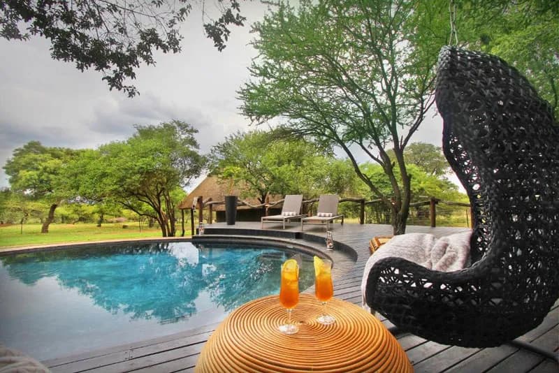 Swimming pool at Itaga Luxury Private Game Lodge