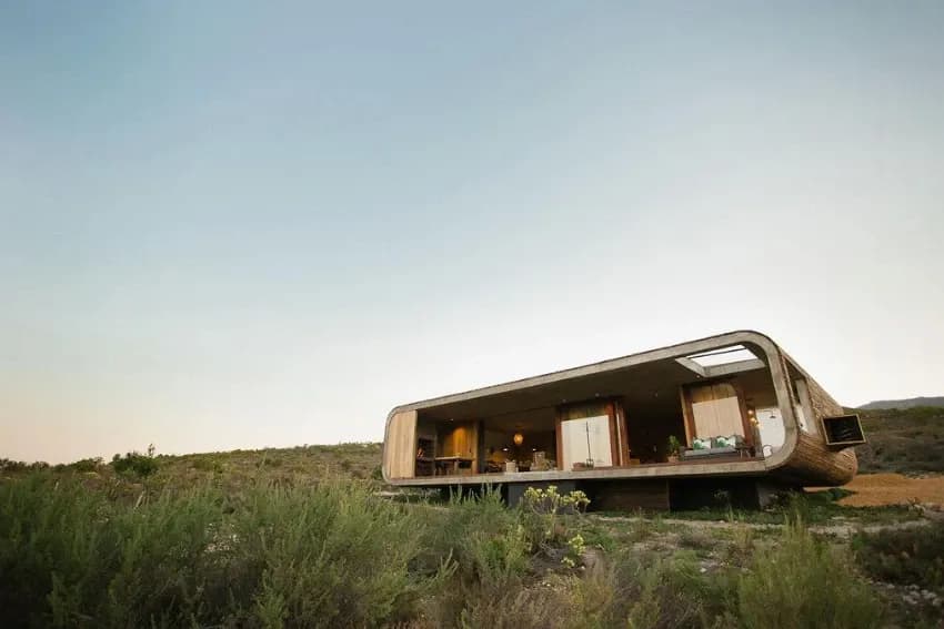 KolKol Mountain Lodge cabin exterior