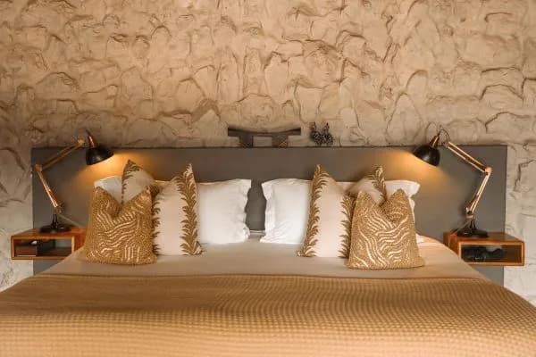 Leopard Mountain Safari Lodge luxury suite