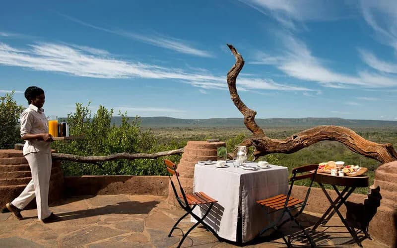 Breakfast service at Madikwe Safari Lodge