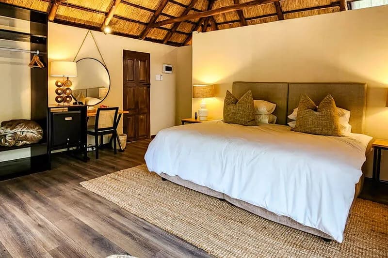 Makhasa Private Game Lodge suite interior