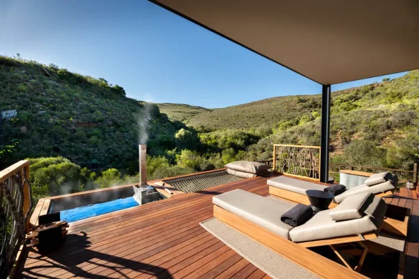 Outdoor living area at Melozhori Treehouse