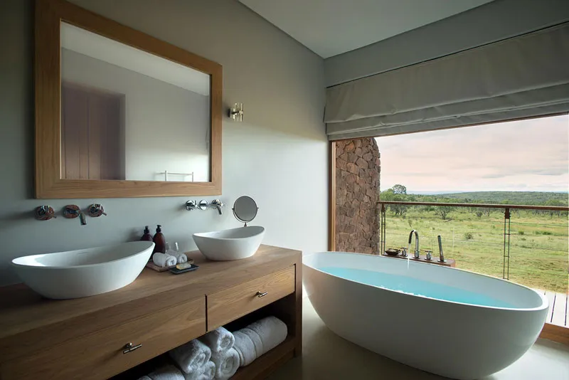 Mhondoro Safari Lodge image