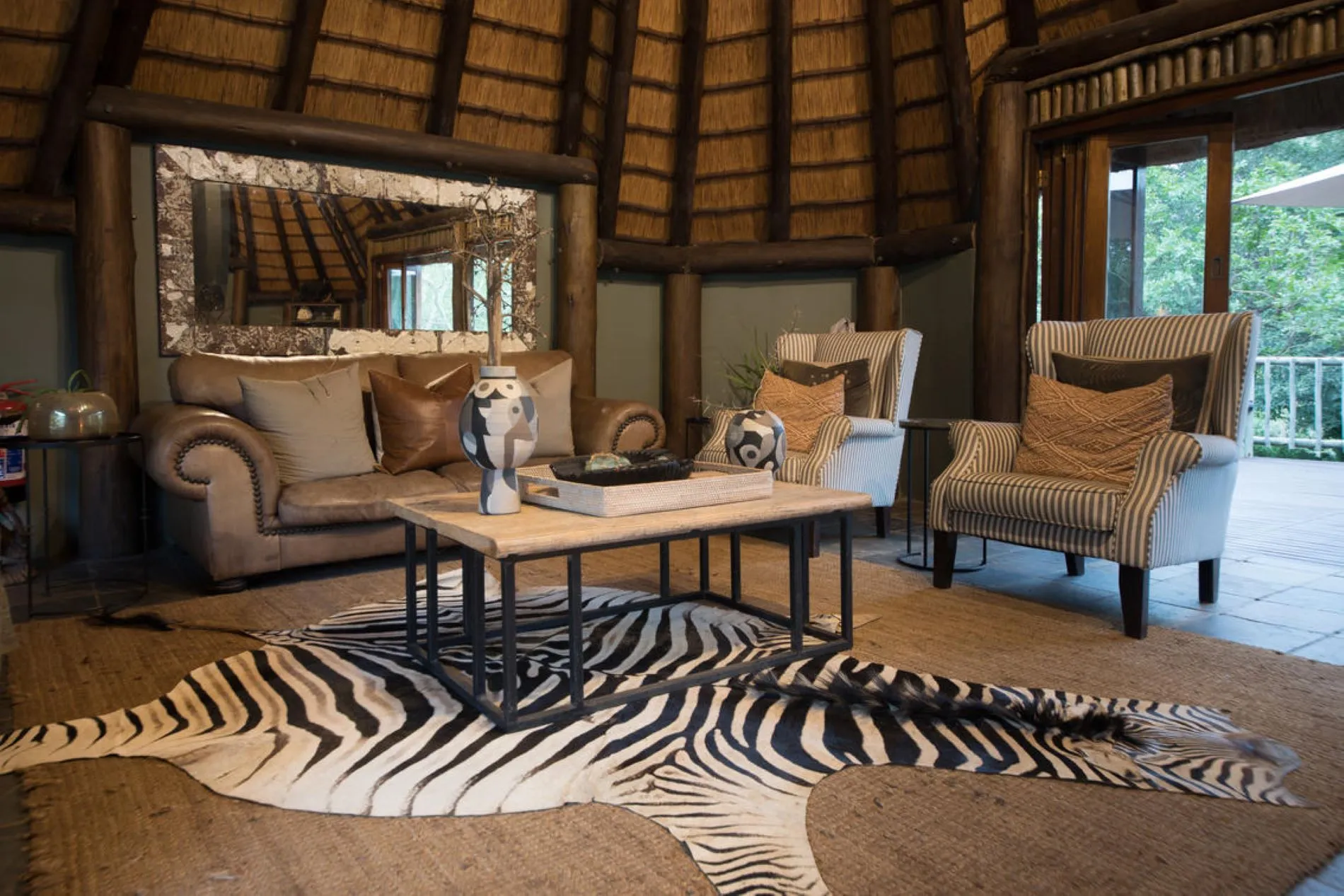 Rhino River Lodge banner