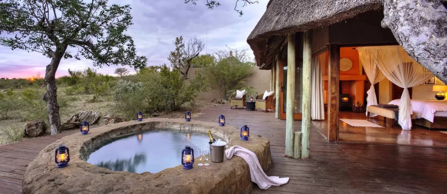 Rhulani Safari Lodge exterior