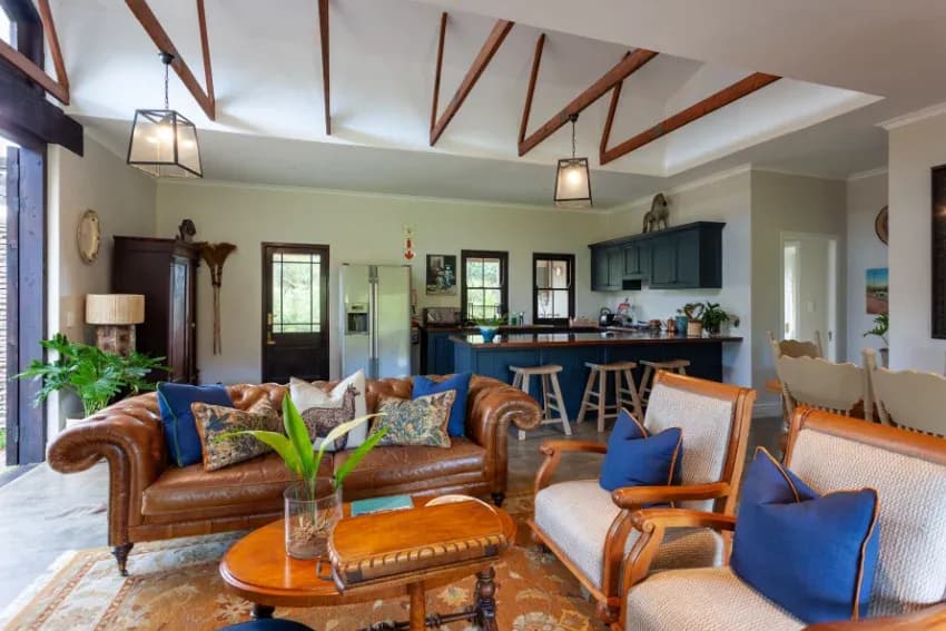Lounge at Rivergate Guest Farm