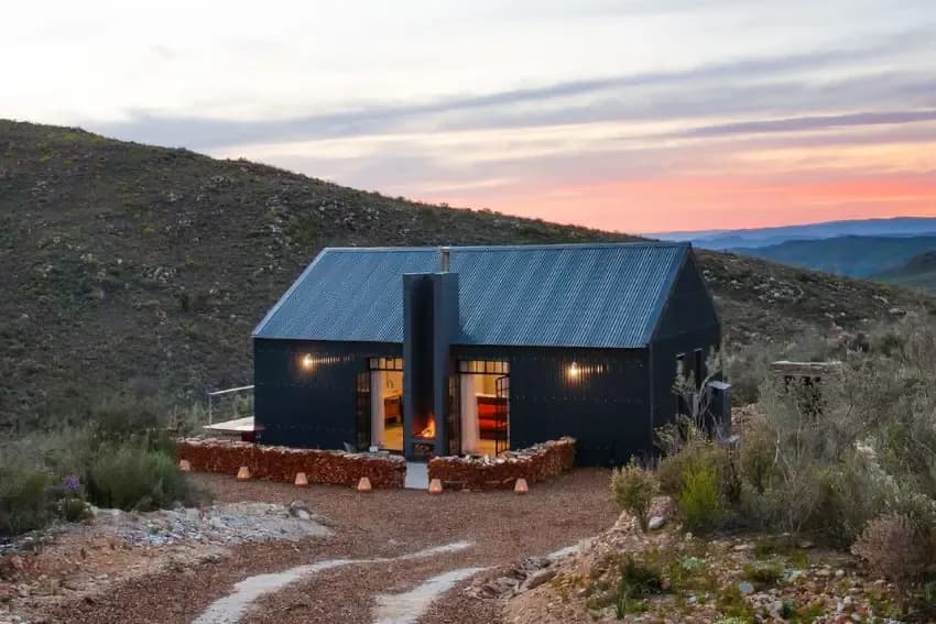 Suidster wood-fired hot tub accommodation