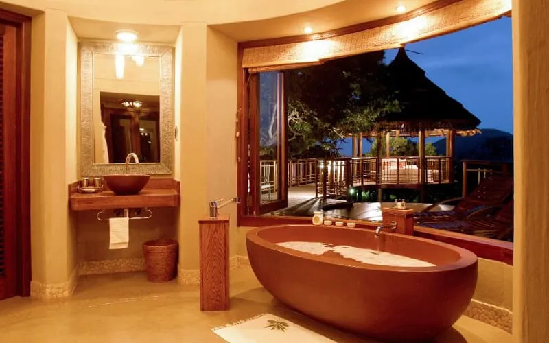 Bathroom at Thanda Safari Lodge